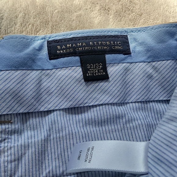 Banana Republic Dress Chinos, Tan in color, 33/32 - Picture 3 of 3